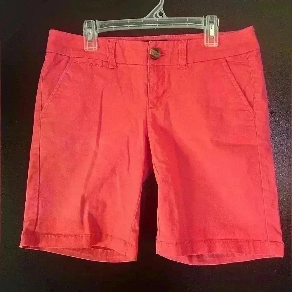 American Eagle Size 0 Bermuda Shorts Summer Shorts School Shorts